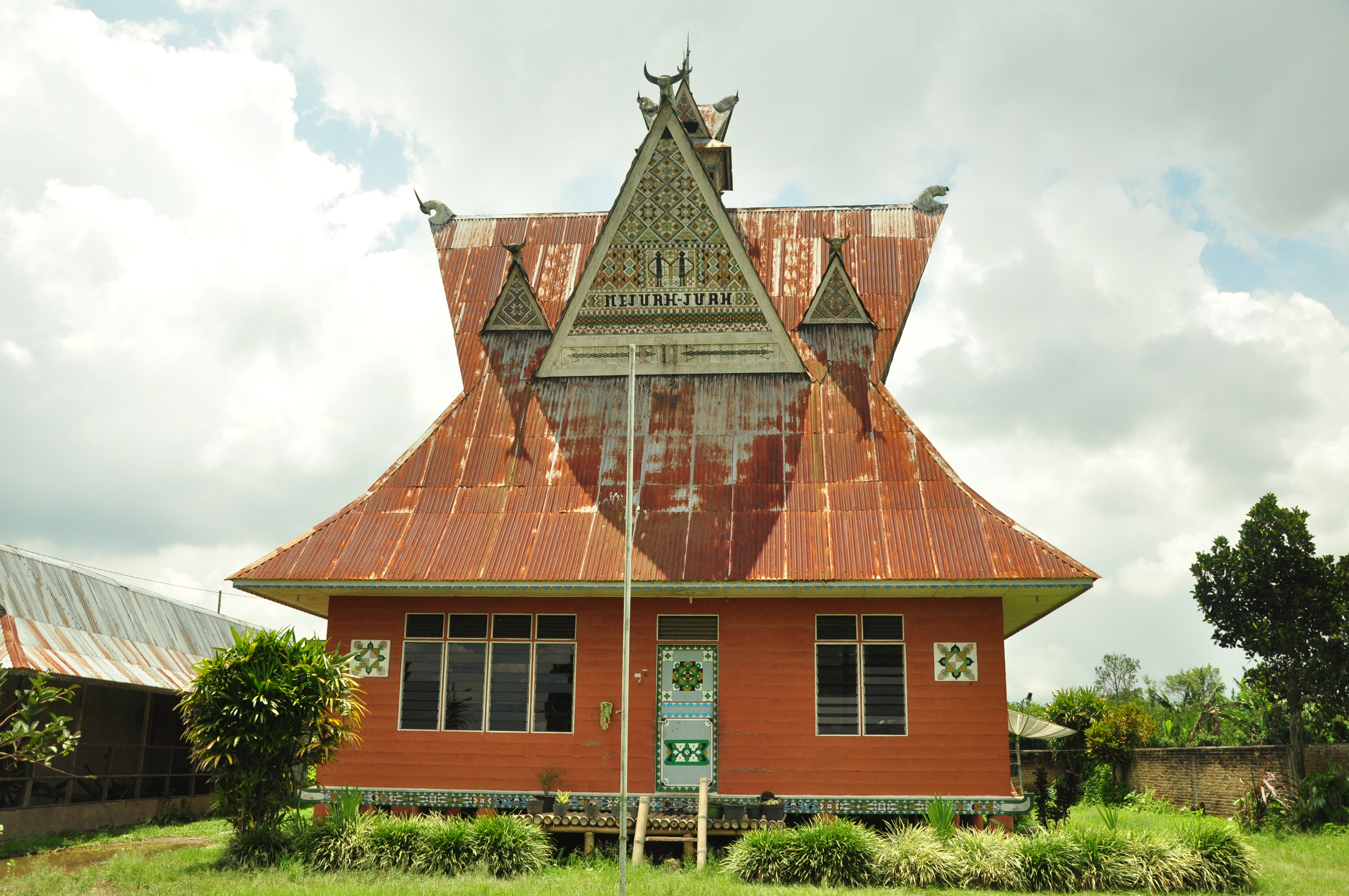 Gambar Rumah Batak Toba. gambar rumah adat batak toba 