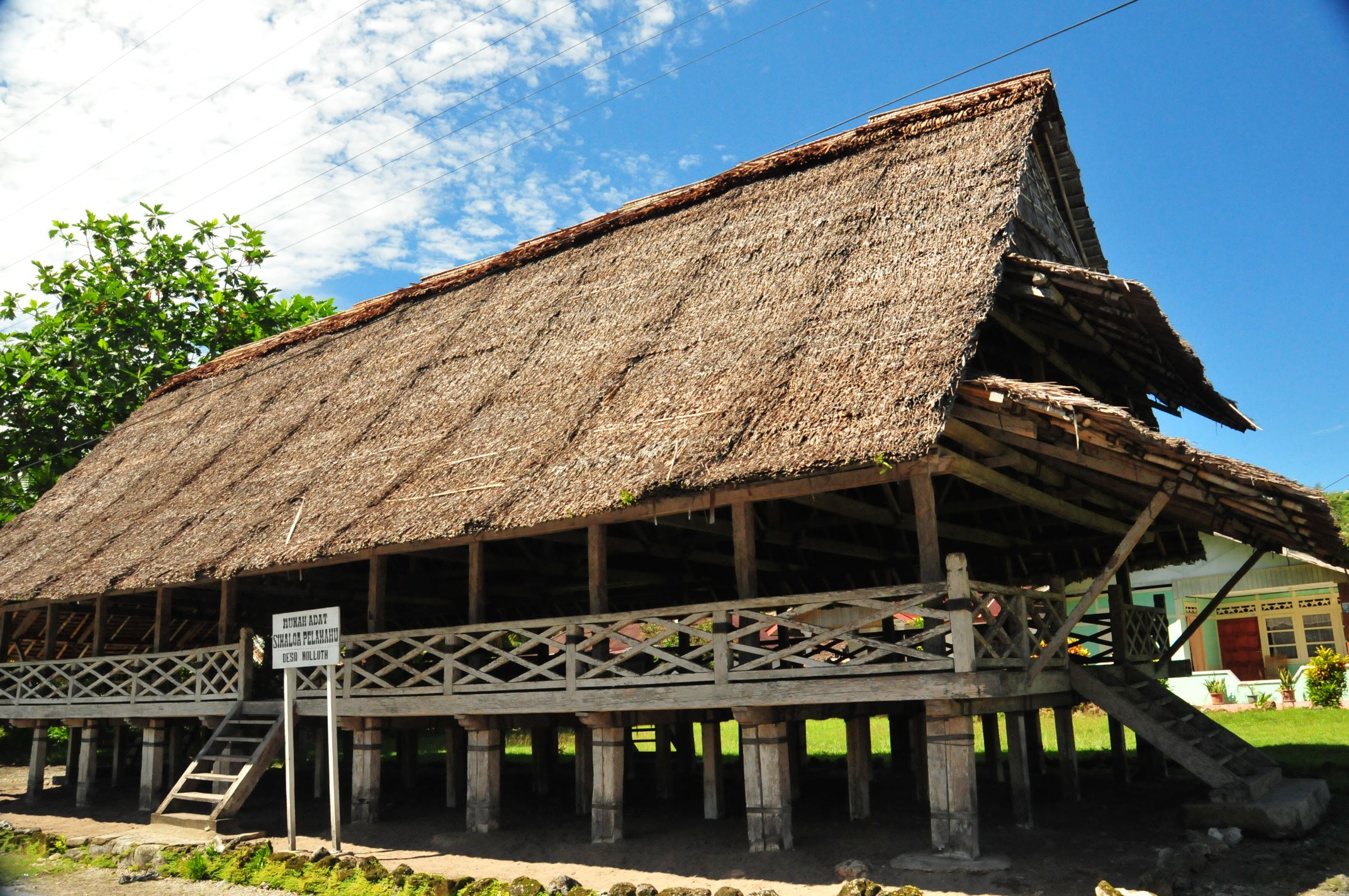 Rumah Adat Maluku Rumah Adat Simaloa Pelahamu